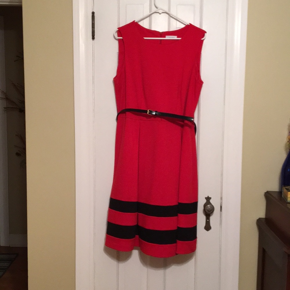 Red and black sleeveless dress